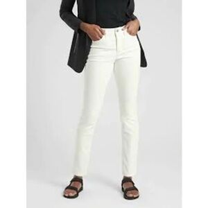 Athleta Sculptek Ultra Skinny White Denim Jeans